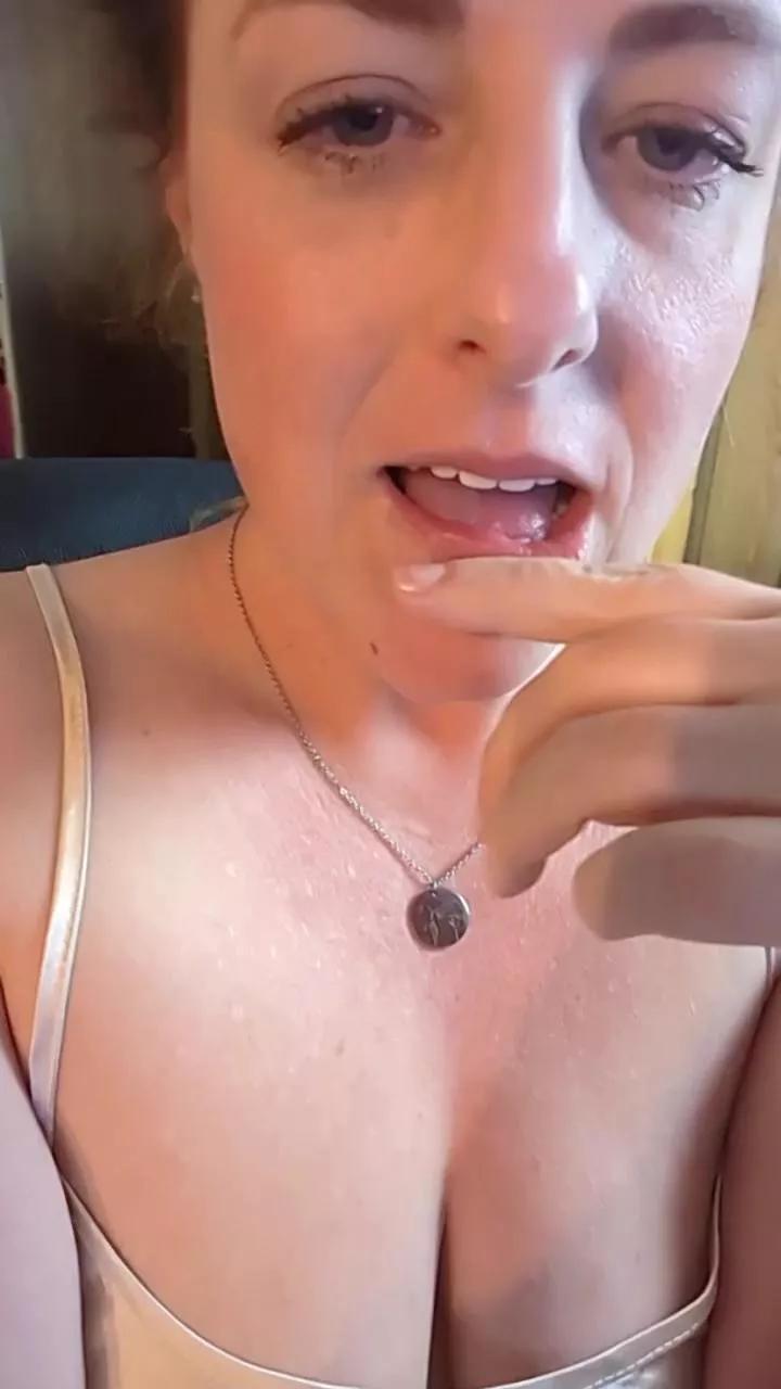 Photos of lilmissmuppet from Cam4 is Freechat