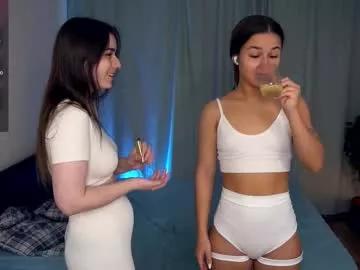 Girls and cam to cam: Watch as these sophisticated entertainers uncover their stunning costumes and curvaceous curves online!
