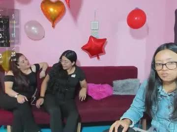 Girls and cam to cam: Watch as these sophisticated entertainers uncover their stunning costumes and curvaceous curves online!