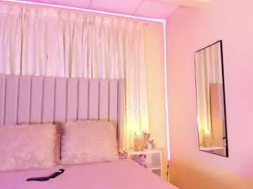 Girls and cam to cam: Watch as these sophisticated entertainers uncover their stunning costumes and curvaceous curves online!