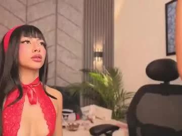 Girls and cam to cam: Watch as these sophisticated entertainers uncover their stunning costumes and curvaceous curves online!