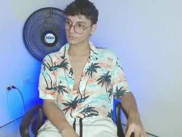 andrew_dann from Chaturbate is Freechat