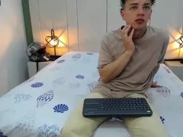 anngel__ from Chaturbate