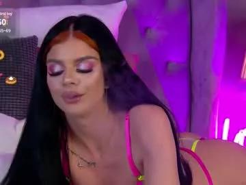 Girls and cam to cam: Watch as these sophisticated entertainers uncover their stunning costumes and curvaceous curves online!