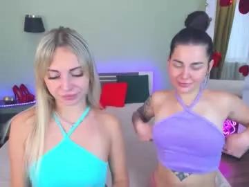 Girls and cam to cam: Watch as these sophisticated entertainers uncover their stunning costumes and curvaceous curves online!