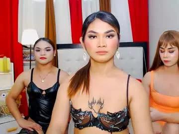Girls and cam to cam: Watch as these sophisticated entertainers uncover their stunning costumes and curvaceous curves online!