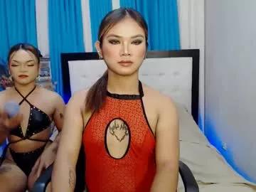 Girls and cam to cam: Watch as these sophisticated entertainers uncover their stunning costumes and curvaceous curves online!
