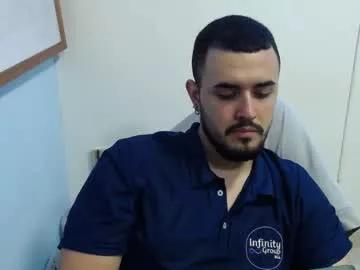Auron_play_ webcams show profile image 