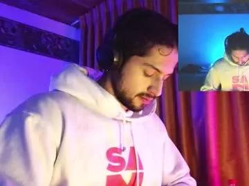 axelcr0ss from Chaturbate is Freechat