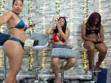Girls and cam to cam: Watch as these sophisticated entertainers uncover their stunning costumes and curvaceous curves online!
