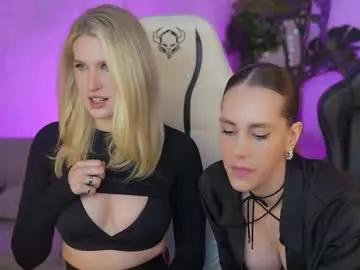 Girls and cam to cam: Watch as these sophisticated entertainers uncover their stunning costumes and curvaceous curves online!