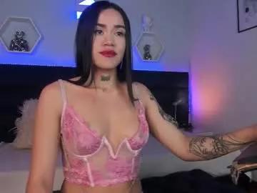 Girls and cam to cam: Watch as these sophisticated entertainers uncover their stunning costumes and curvaceous curves online!