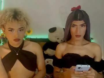Girls and cam to cam: Watch as these sophisticated entertainers uncover their stunning costumes and curvaceous curves online!