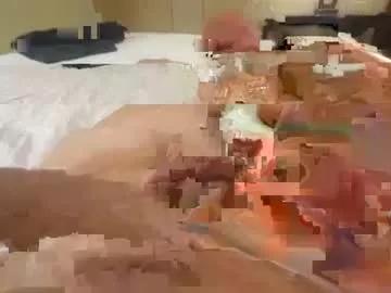 daddysquirt4u from Chaturbate
