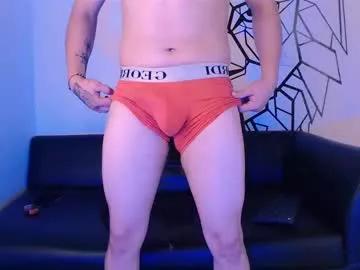derek_greey from Chaturbate is Freechat