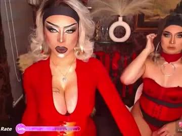 Girls and cam to cam: Watch as these sophisticated entertainers uncover their stunning costumes and curvaceous curves online!