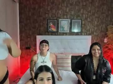 Girls and cam to cam: Watch as these sophisticated entertainers uncover their stunning costumes and curvaceous curves online!