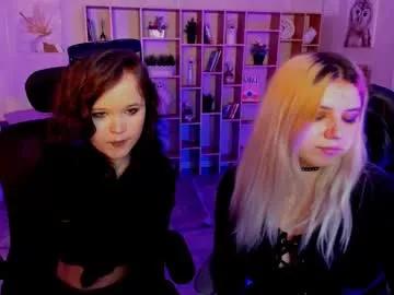 Girls and cam to cam: Watch as these sophisticated entertainers uncover their stunning costumes and curvaceous curves online!