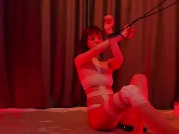 Girls and cam to cam: Watch as these sophisticated entertainers uncover their stunning costumes and curvaceous curves online!