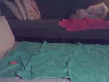 Enki_18 webcams show profile image 