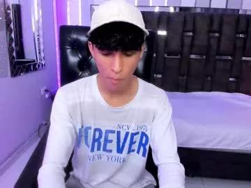 Photos of fem_loui from Chaturbate is Freechat