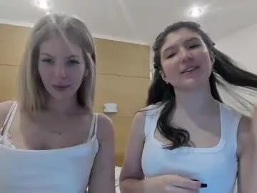 Girls and cam to cam: Watch as these sophisticated entertainers uncover their stunning costumes and curvaceous curves online!