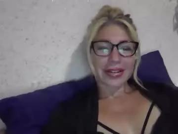 fox_red_lady7 from Chaturbate is Freechat