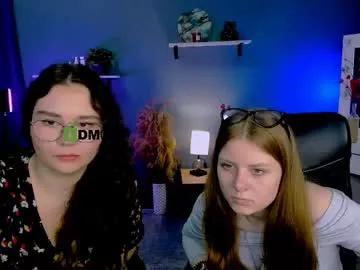 Girls and cam to cam: Watch as these sophisticated entertainers uncover their stunning costumes and curvaceous curves online!