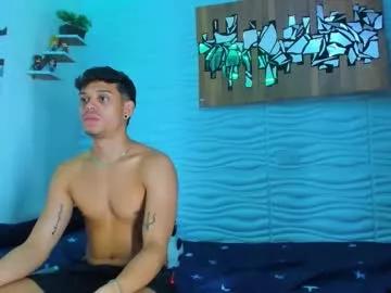 friendsofeverything_ from Chaturbate is Freechat