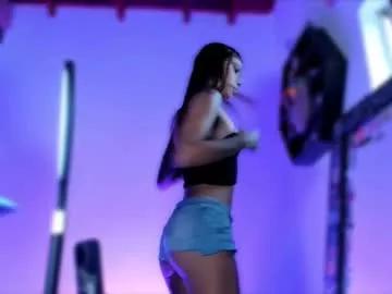 Girls and cam to cam: Watch as these sophisticated entertainers uncover their stunning costumes and curvaceous curves online!