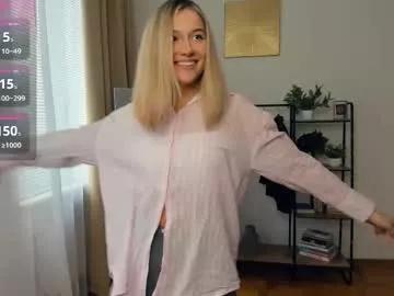 Photos of glossybabe_ from Chaturbate is Freechat