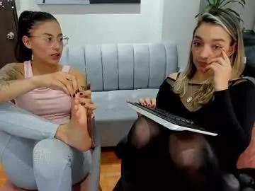 Girls and cam to cam: Watch as these sophisticated entertainers uncover their stunning costumes and curvaceous curves online!