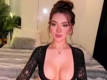 holee_laura from Chaturbate is Freechat