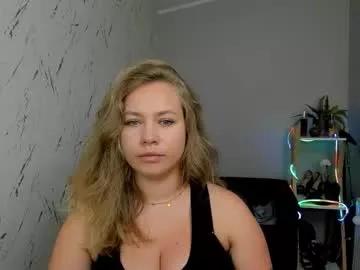 holly_bb95 from Chaturbate is Freechat