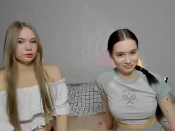 Girls and cam to cam: Watch as these sophisticated entertainers uncover their stunning costumes and curvaceous curves online!