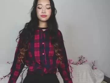 isauraangeletti model from Chaturbate