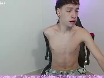 ithan_rose from Chaturbate is Freechat