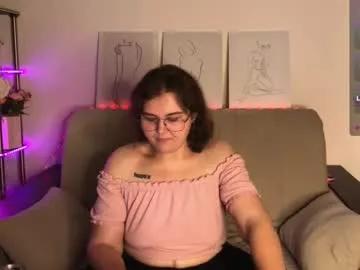 janie_curvyy from Chaturbate is Freechat