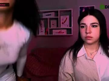 Girls and cam to cam: Watch as these sophisticated entertainers uncover their stunning costumes and curvaceous curves online!