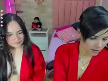 Girls and cam to cam: Watch as these sophisticated entertainers uncover their stunning costumes and curvaceous curves online!