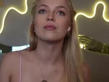kelly_peachpiee from Chaturbate is Freechat