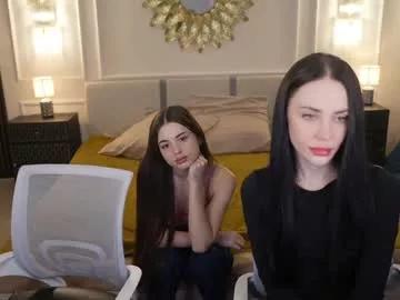 Girls and cam to cam: Watch as these sophisticated entertainers uncover their stunning costumes and curvaceous curves online!