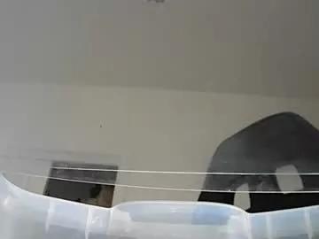kullybones from Chaturbate