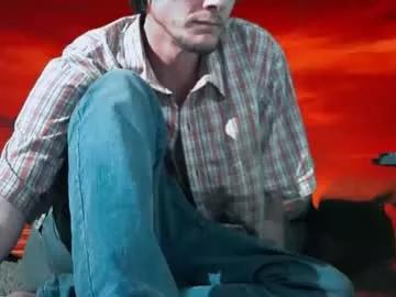 kullybones from Chaturbate