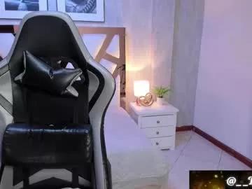 lia_simons from Chaturbate is Freechat
