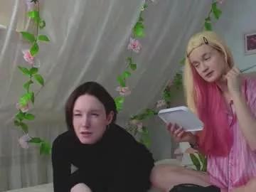 lil_tits_girls from Chaturbate is Freechat