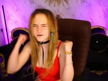 lilelfiee from Chaturbate