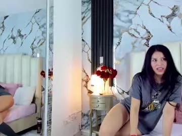 Girls and cam to cam: Watch as these sophisticated entertainers uncover their stunning costumes and curvaceous curves online!