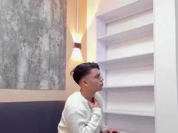 logan_yd from Chaturbate is Freechat