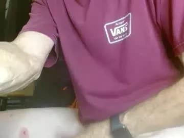 lookwhaticand0 from Chaturbate is Freechat